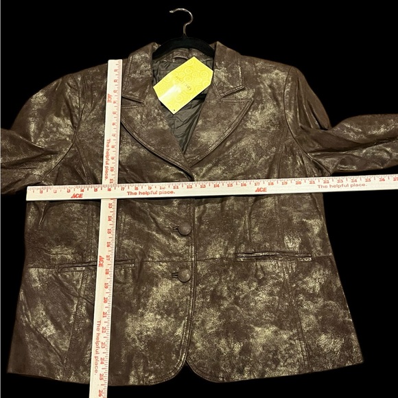 Dialogue genuine brown leather with metallic finish 3 button front blazer - Picture 13 of 13